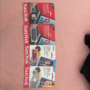 SanDisk USB Flash Drive Set